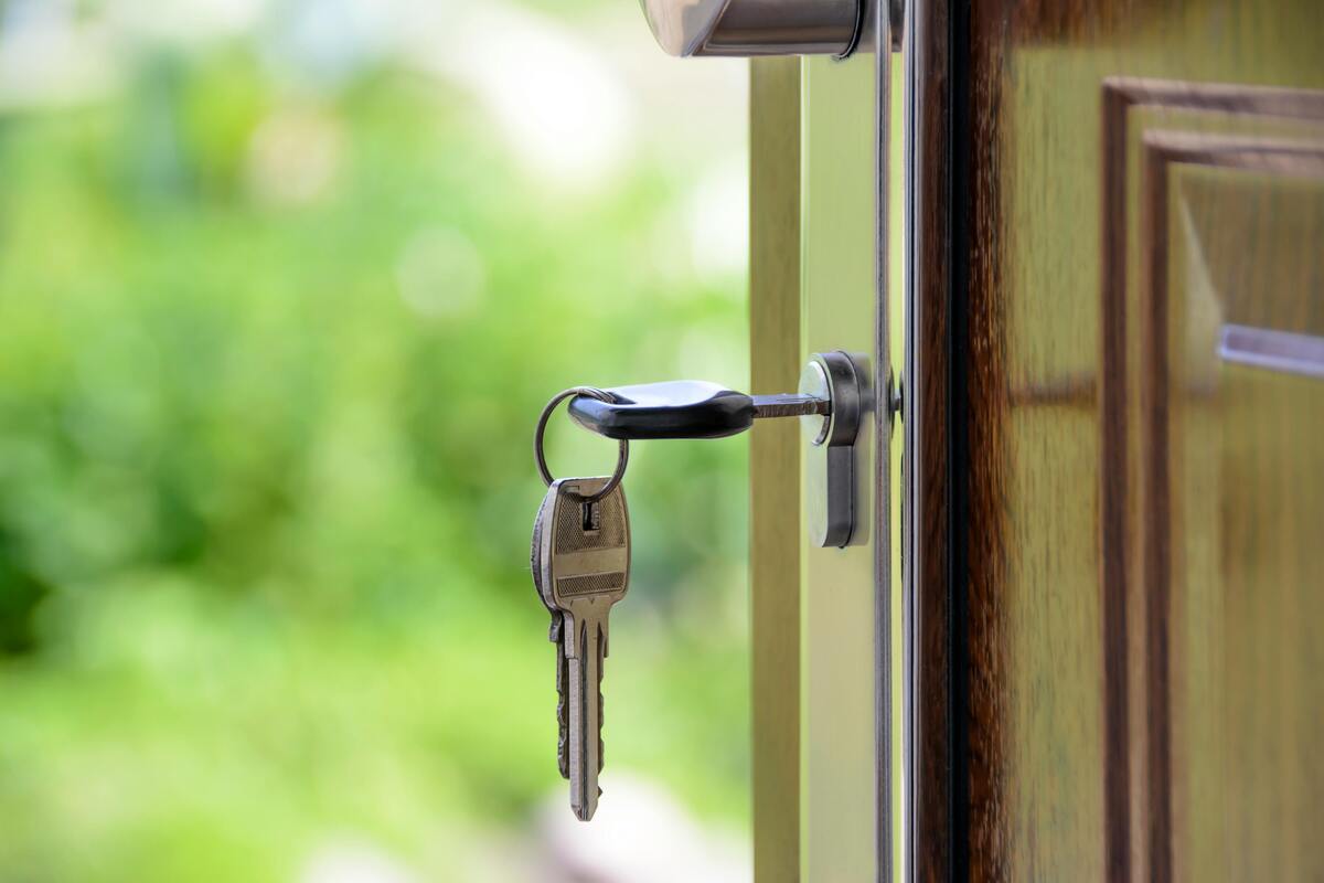 Key in door turned
