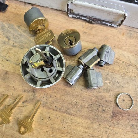 Pieces of lock on table